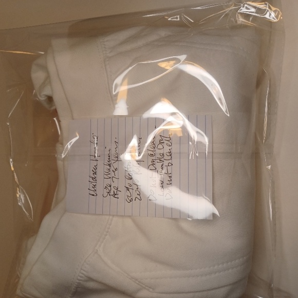 Children Hoodie. "Love You" Teddie Bear Design. Size 6 - 7 - Picture 15 of 15